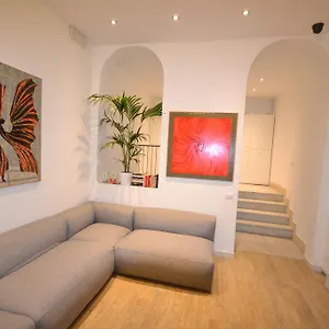 3* Konukevi Casa Dane'